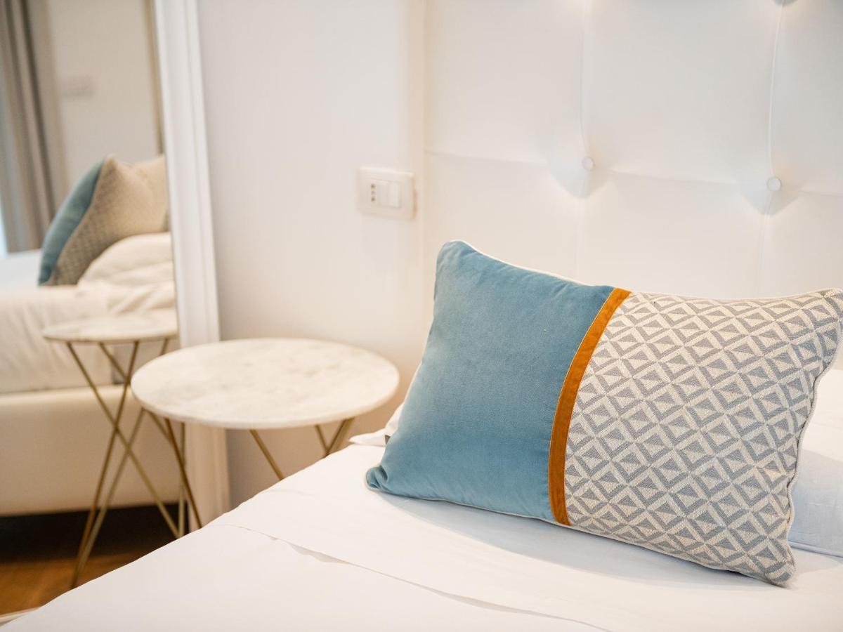 Pley Boutique Del Centro Hotel Cagliari Eksteriør billede